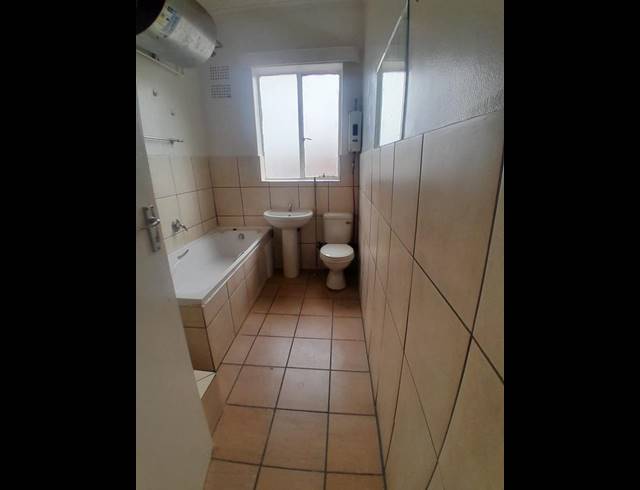 2 BEDROOM PROPERTY TO RENT IN PRIMROSE